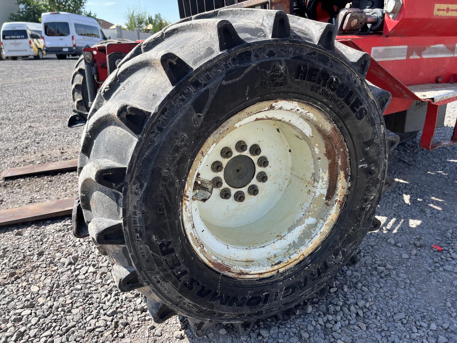 ./imagenes/INVOICE/2019/18198/MOFFETT M5500 (11).JPG